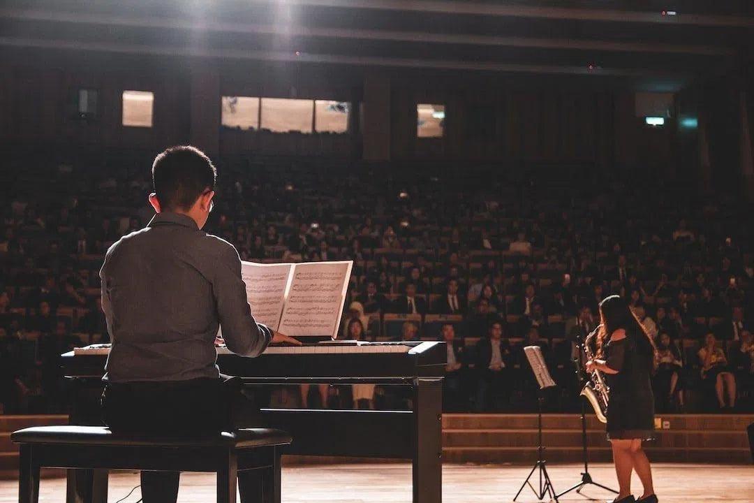 Stay Safe and Sing Your Heart Out: Tips for Performing with KN95 Face Masks